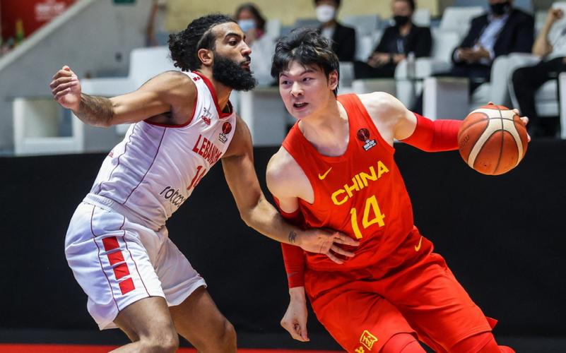 Giật Mắt Phải Nam